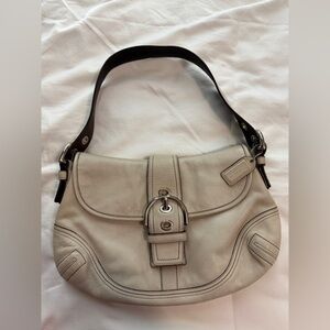Coach Beige Leather Shoulder Bag